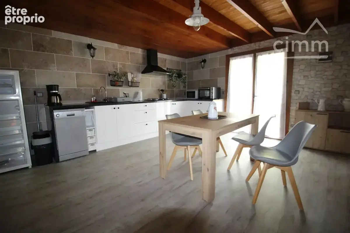 A vendre une propriété d'exception avec des gites sur un grand terrain - photo 34