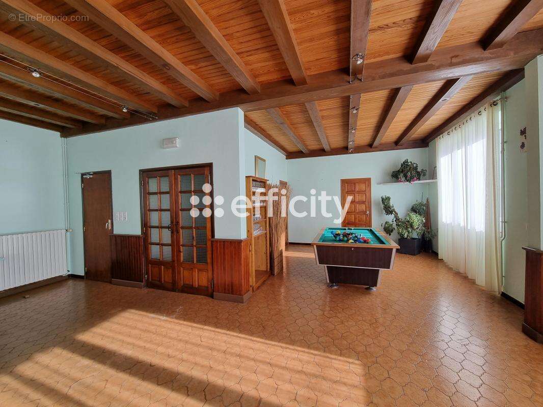 Appartement à LES MONTS-VERTS