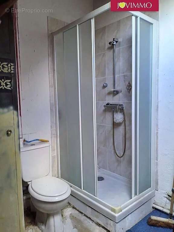 Commerce à SAINT-ELOY-LES-MINES