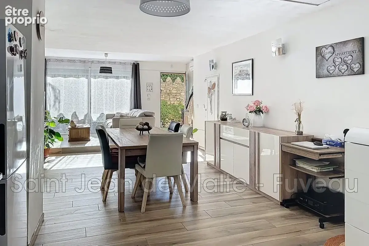 Maison 3 pièces 75 m² à vendre à Pourcieux (83470) - photo 3