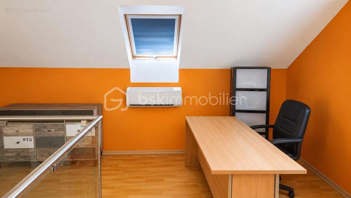 Maison individuelle de 116 m² sur un terrain de 497 m² avec piscine et garage - photo 12