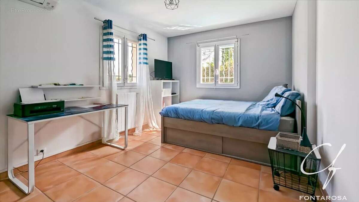 Maison à SAINT-RAPHAEL