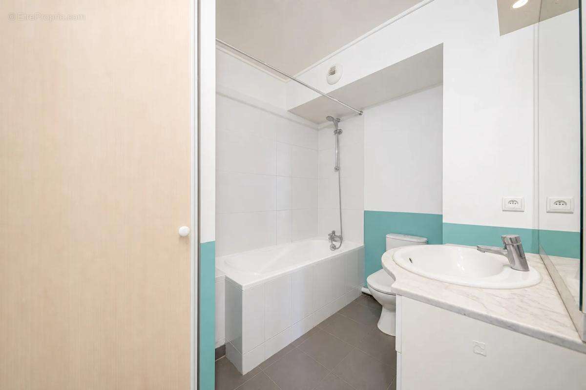 Appartement à SAINT-OUEN