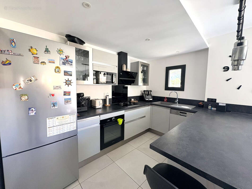 Maison à SAUSSET-LES-PINS