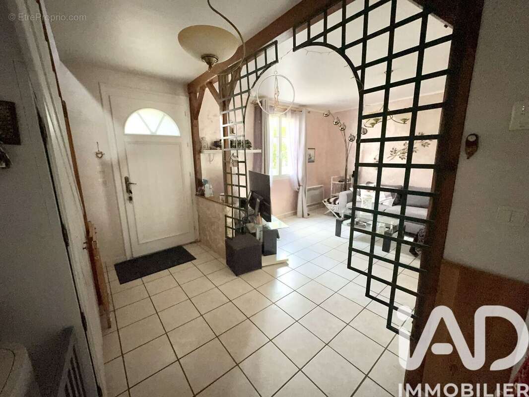 Photo 6 - Maison à LUZARCHES