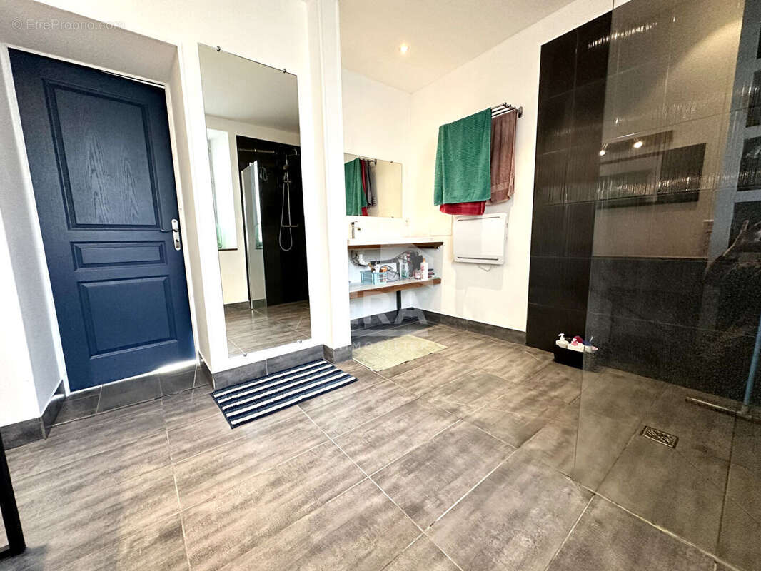 Maison à NOISY-RUDIGNON