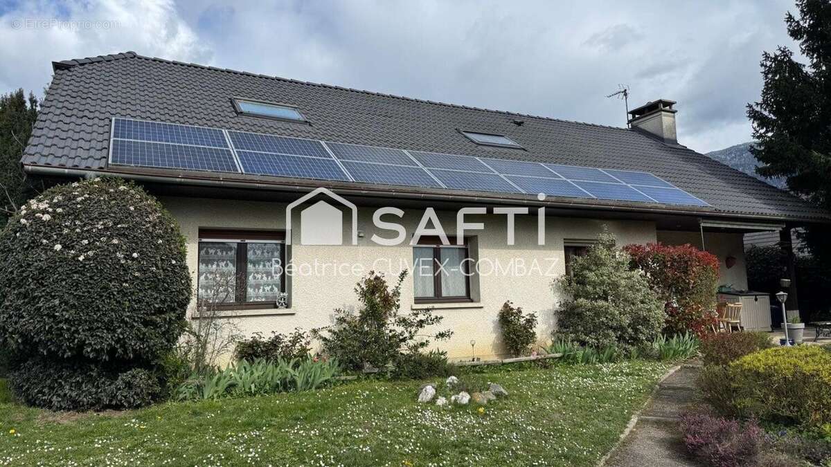 Photo 2 - Maison à GILLY-SUR-ISERE