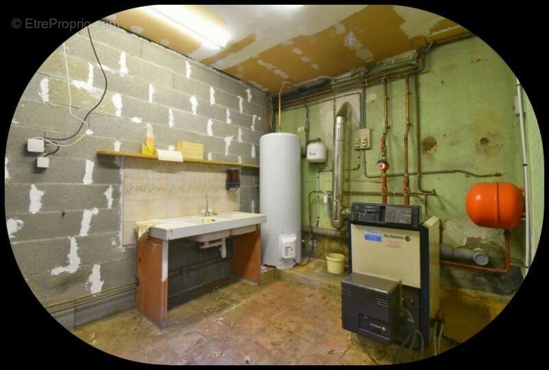 Maison à NERIS-LES-BAINS