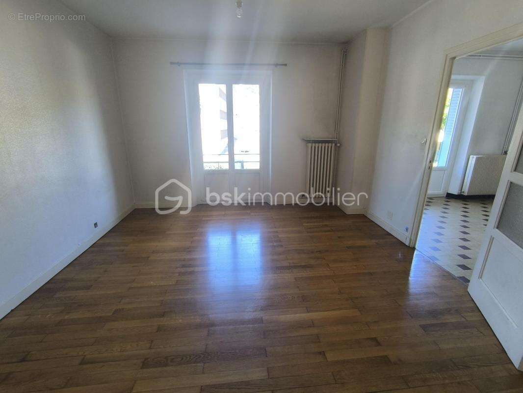 Appartement à VOIRON
