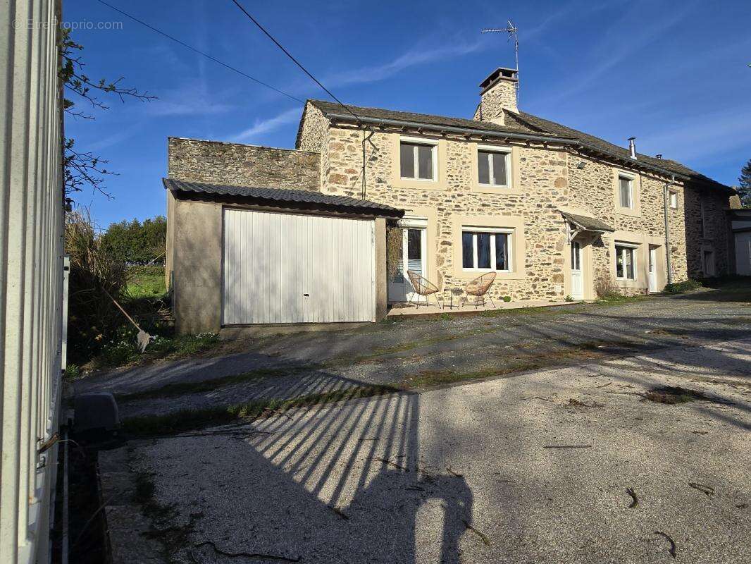 Maison à SALMIECH