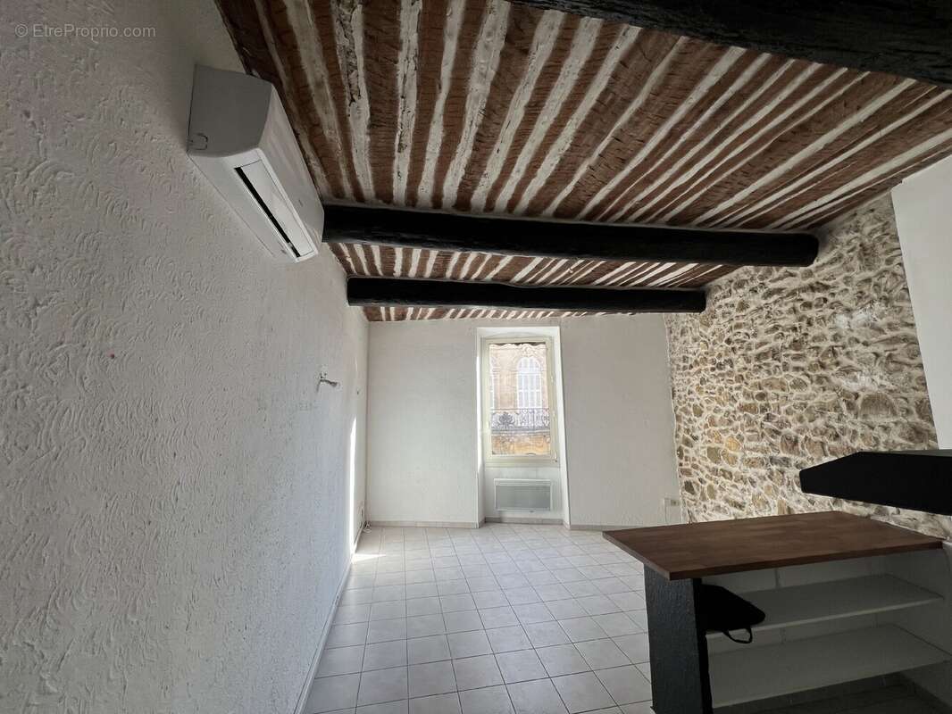 Appartement à EYGUIERES
