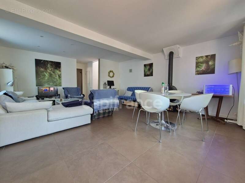 Maison à SAINT-PALAIS-SUR-MER