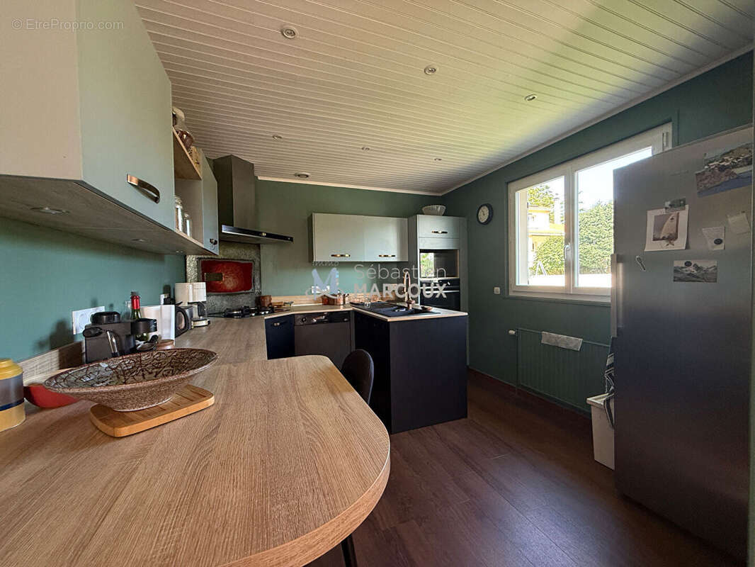 Maison à ROCHE-LA-MOLIERE