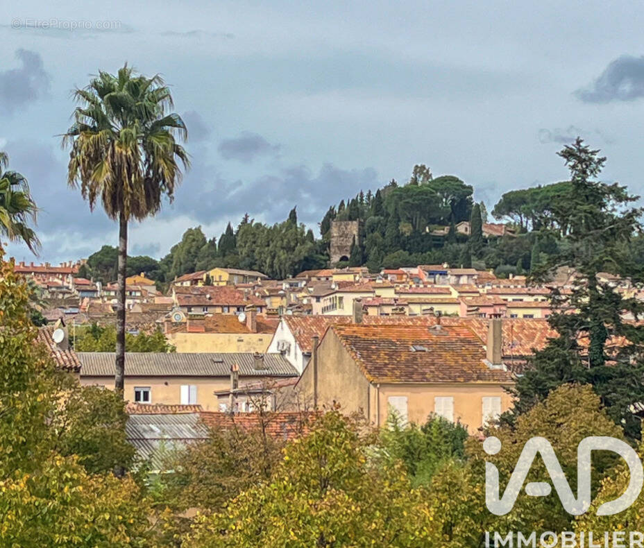 Photo 1 - Appartement à COGOLIN