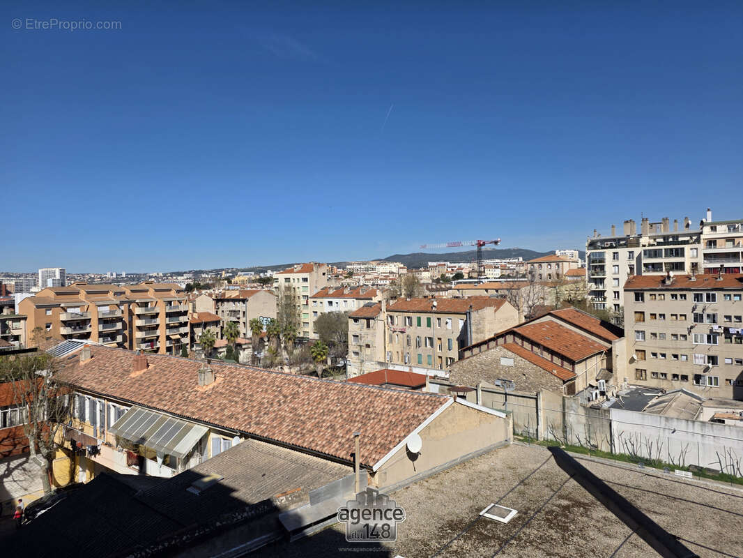 Appartement à MARSEILLE-3E
