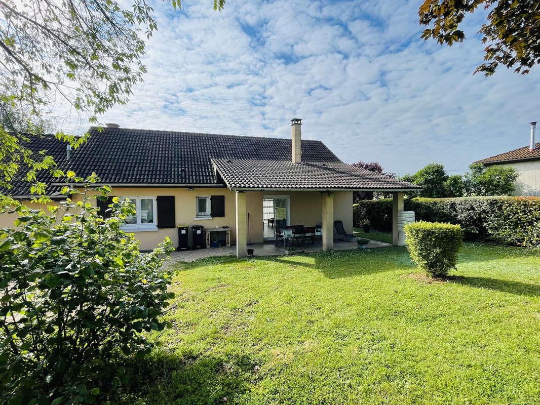 Maison à CISSE