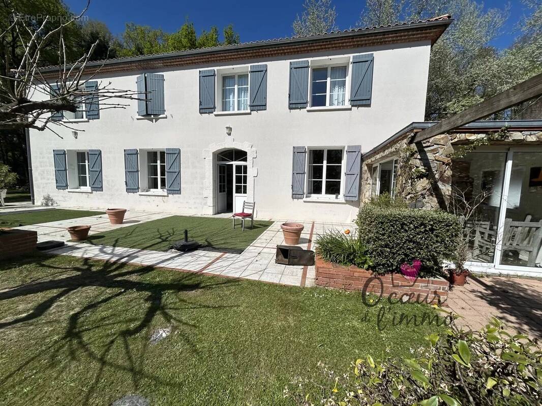 Maison à CHANTELOUP-LES-BOIS