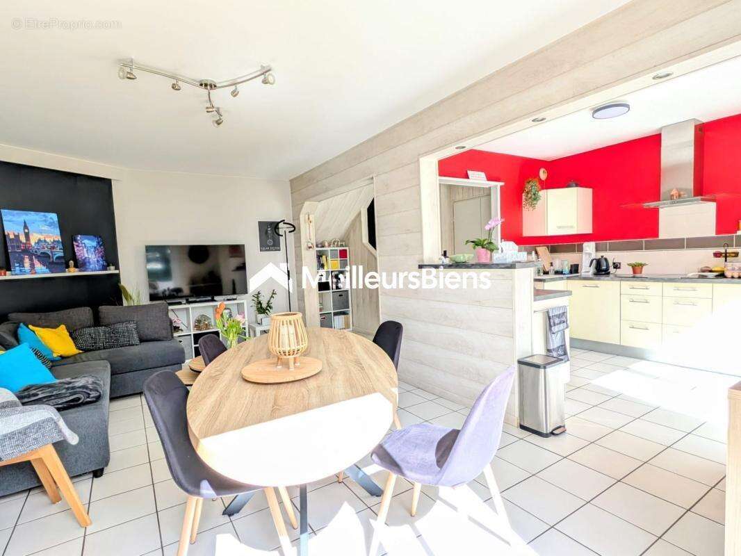 Maison à TREMENTINES