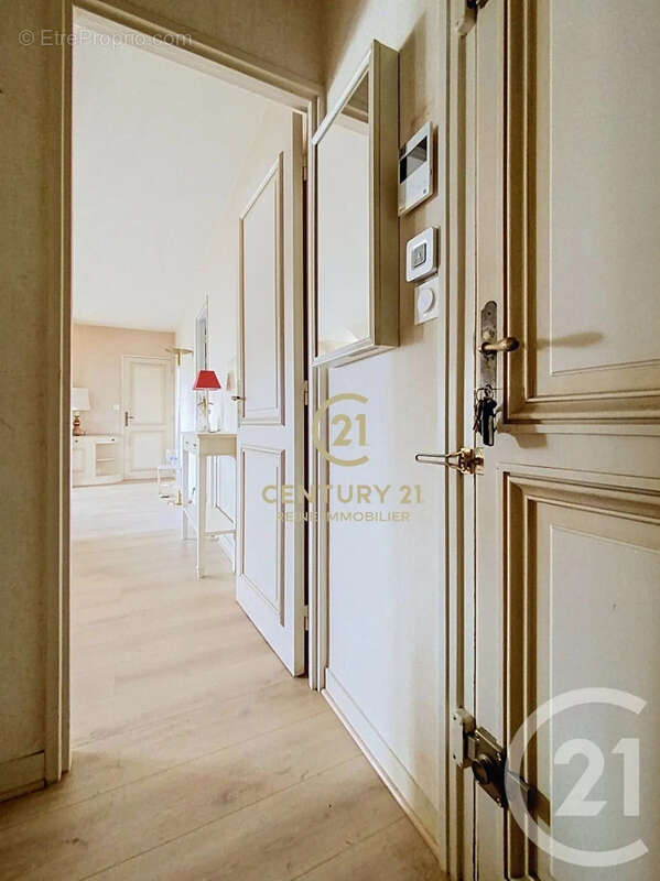 Appartement 70 m² à Rennes  - photo 4