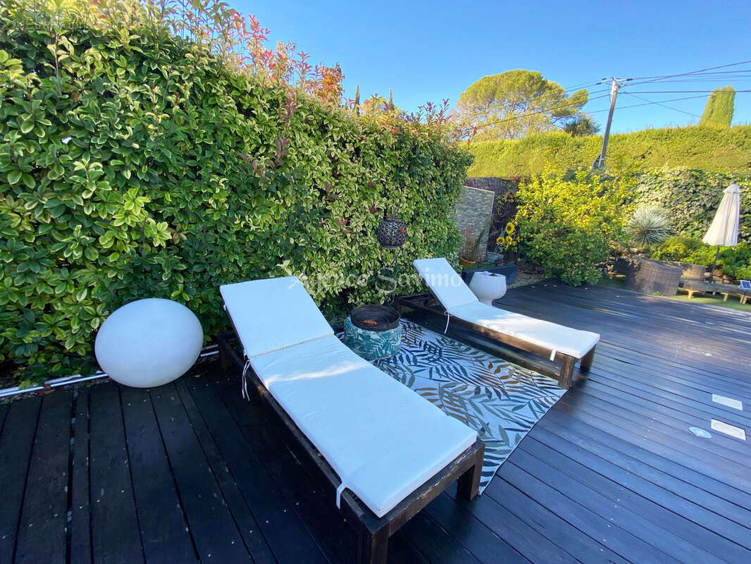 Maison à MOUGINS