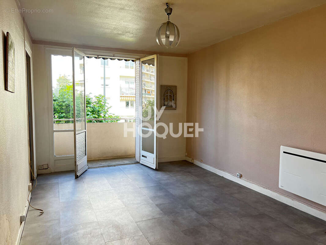 Appartement à CALUIRE-ET-CUIRE