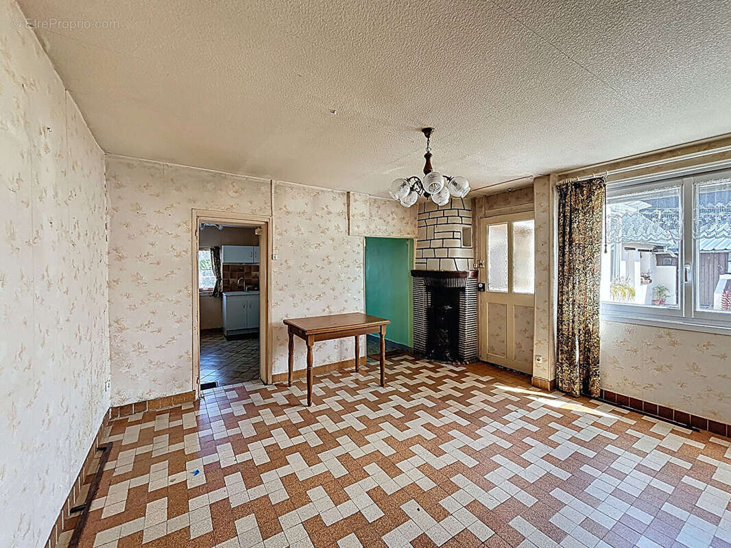 Maison à CONTEVILLE