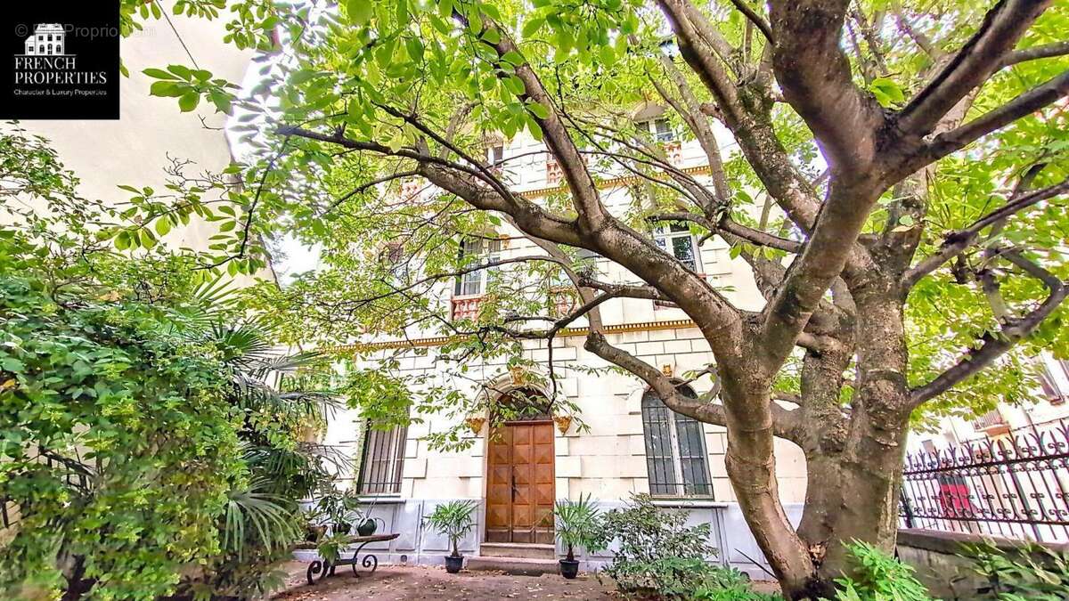 Maison à ARLES-SUR-TECH