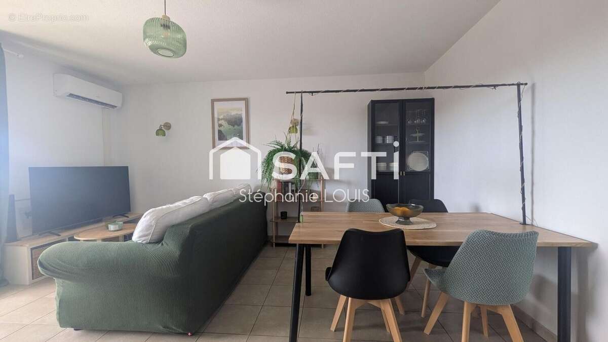 Photo 4 - Appartement à ROQUEBRUNE-SUR-ARGENS
