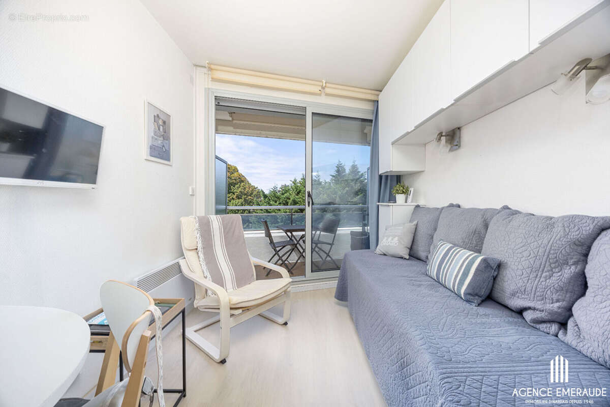 Appartement Dinard Dinard hyper centre 1 pièces 15.75 m² plage de l'écluse balcon - photo 2