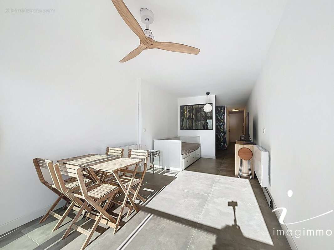 Appartement à CANDILLARGUES