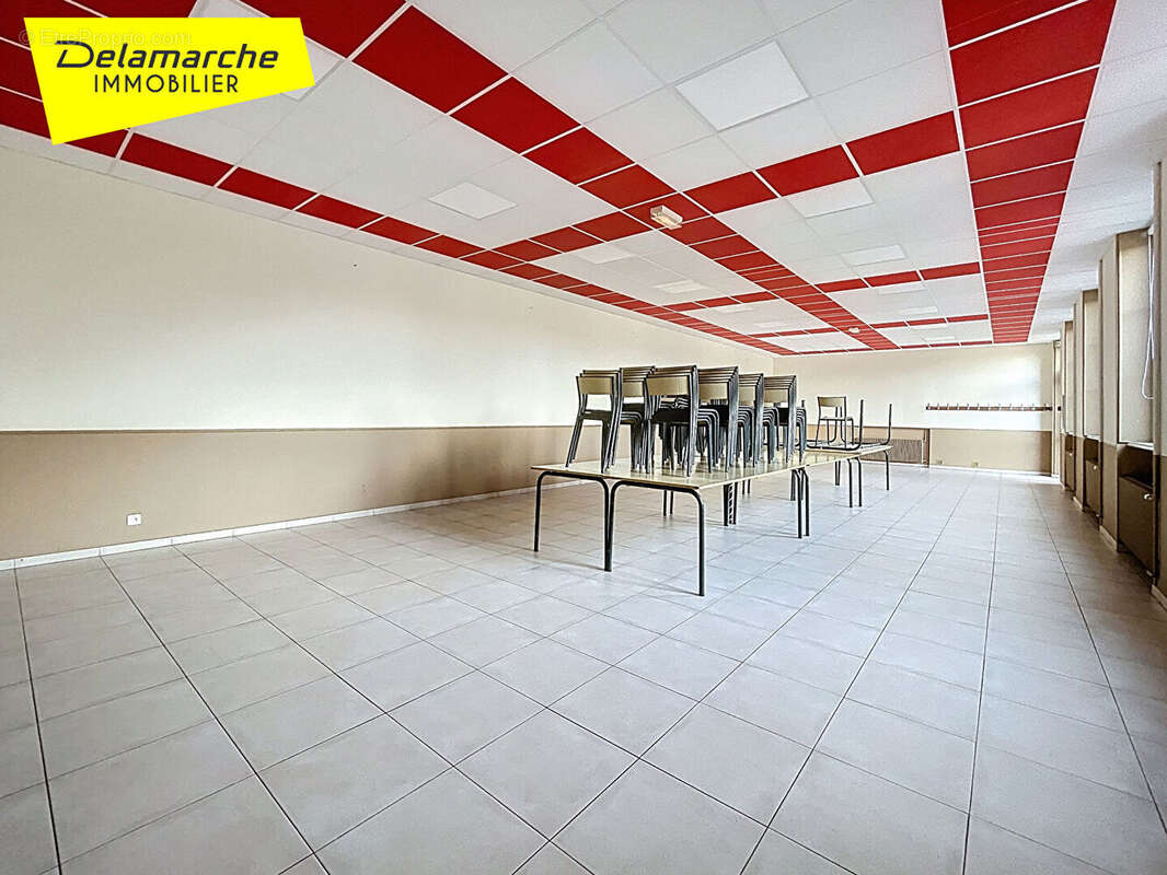 A VENDRE Bâtiment situé à Hambye - photo 2