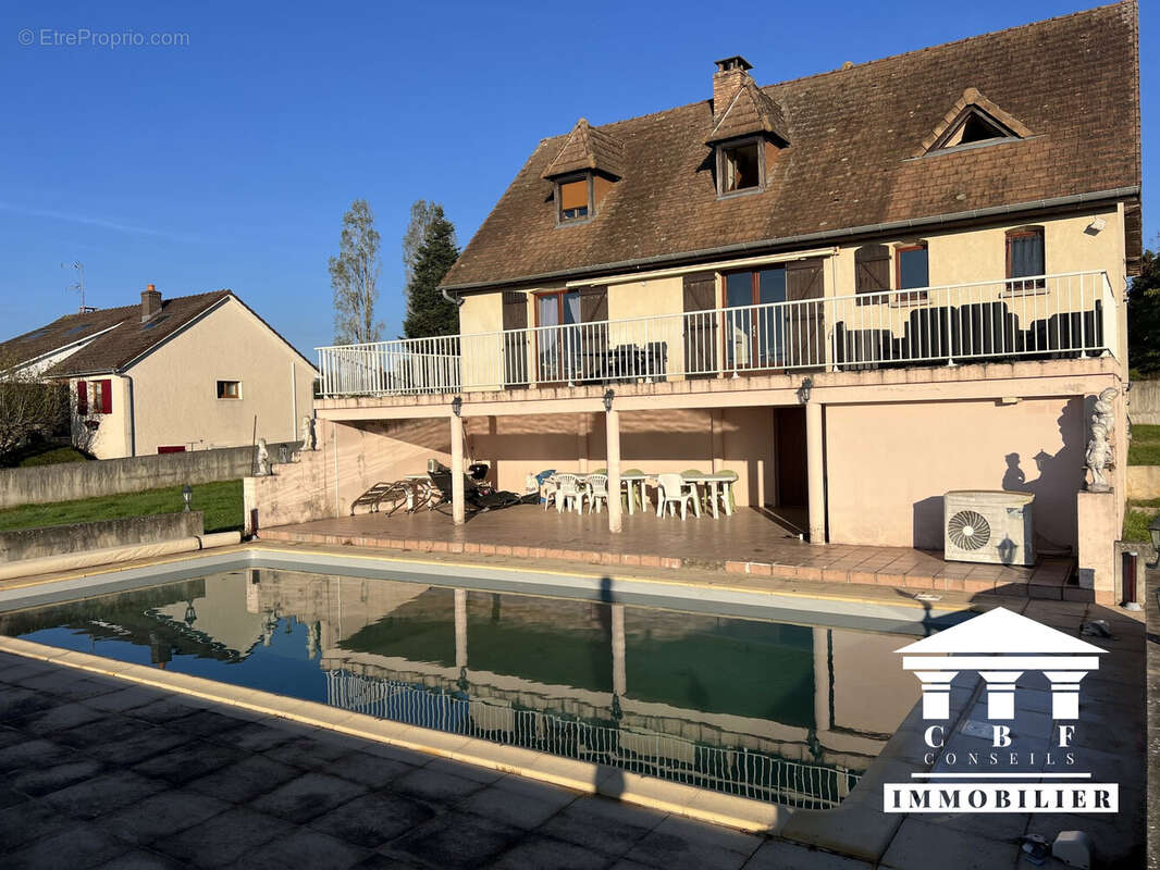 Maison à SAINT-PIERRE-DE-VARENNES