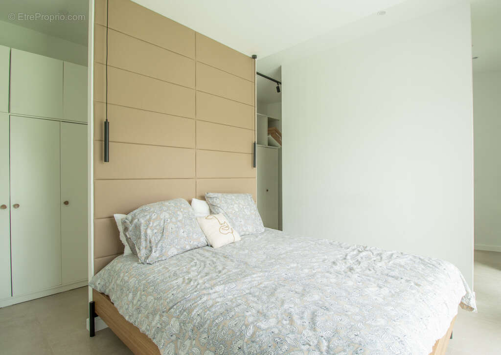 Maison à SAINT-BARTHELEMY-D&#039;ANJOU