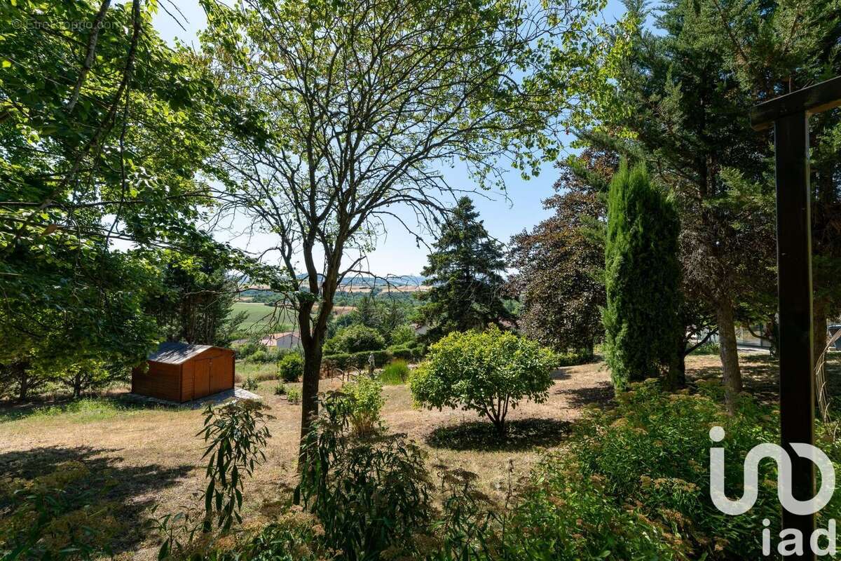 Photo 6 - Maison à AUZAT-LA-COMBELLE