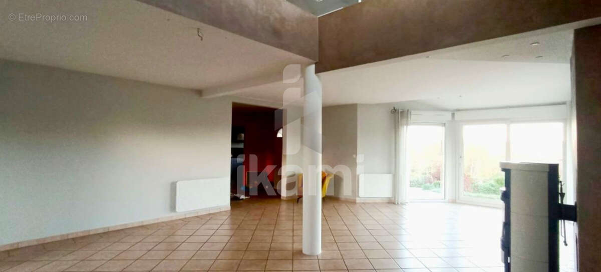 Maison à VILLEFARGEAU