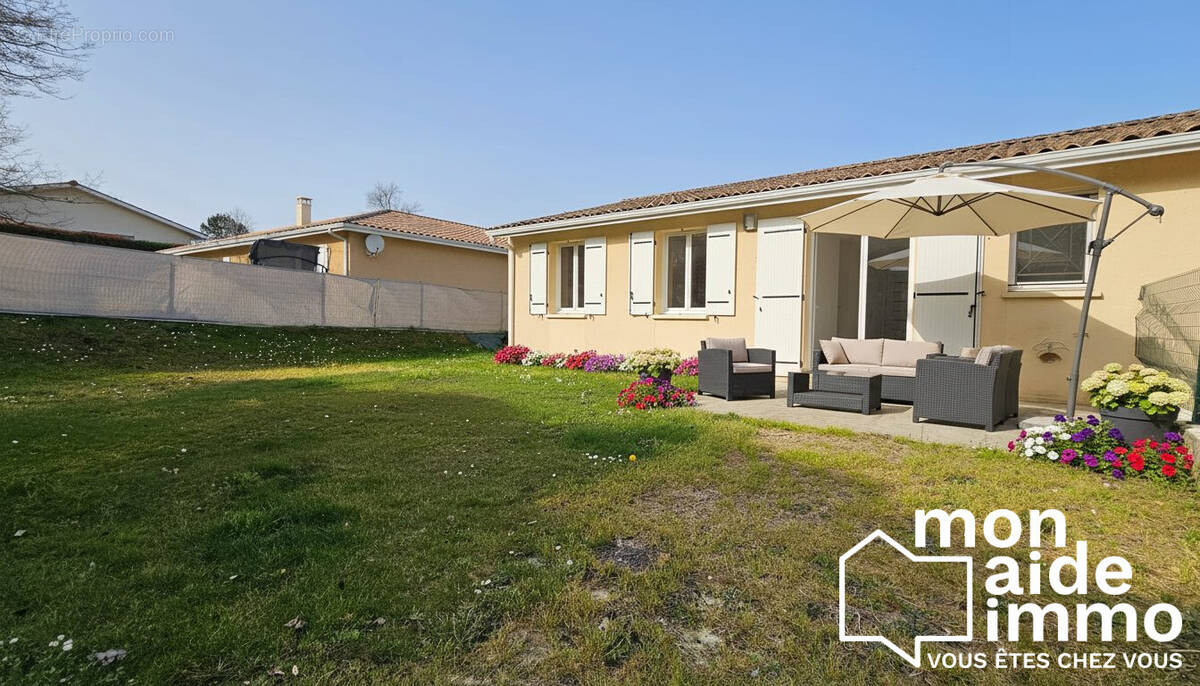 Maison à FARGUES-SAINT-HILAIRE