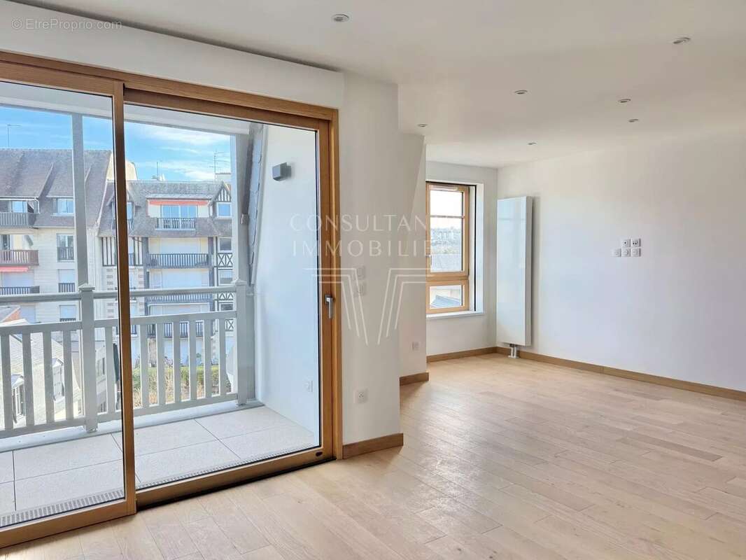 Appartement à DEAUVILLE