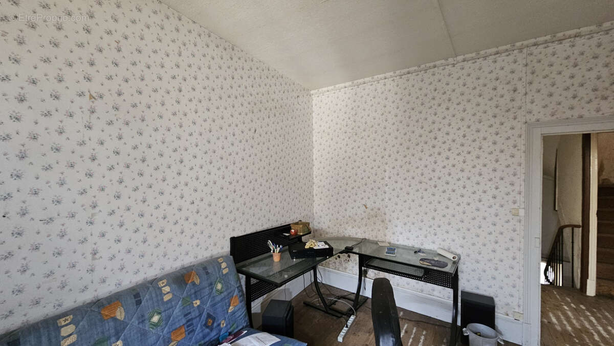 Maison à AUXY