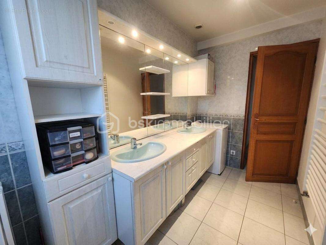 Maison de142 M² - photo 11