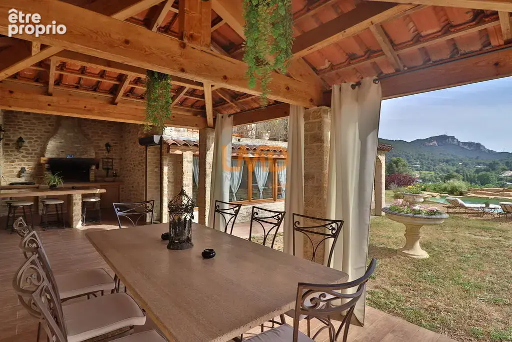 Maison de charme 4 chambres Terrain 2000m2 Piscine Calme Plein S - photo 26