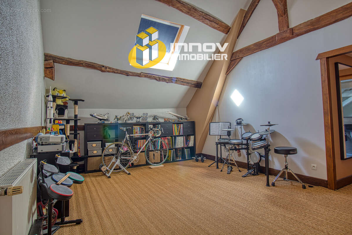 Maison à SAINT-MARTIN-D&#039;AUXY