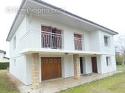 Maison à PONT-DE-VAUX