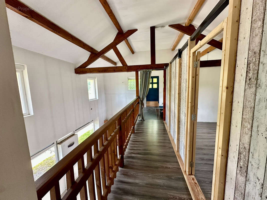 Maison à GENEVREUILLE