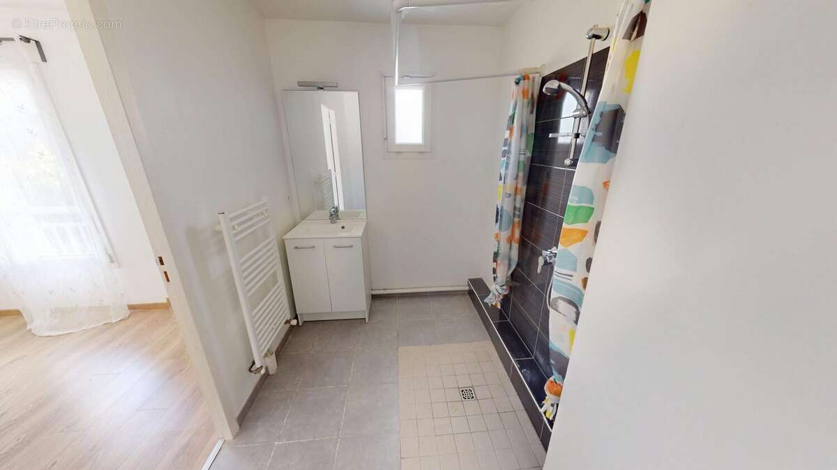 Appartement à LUC-SUR-MER