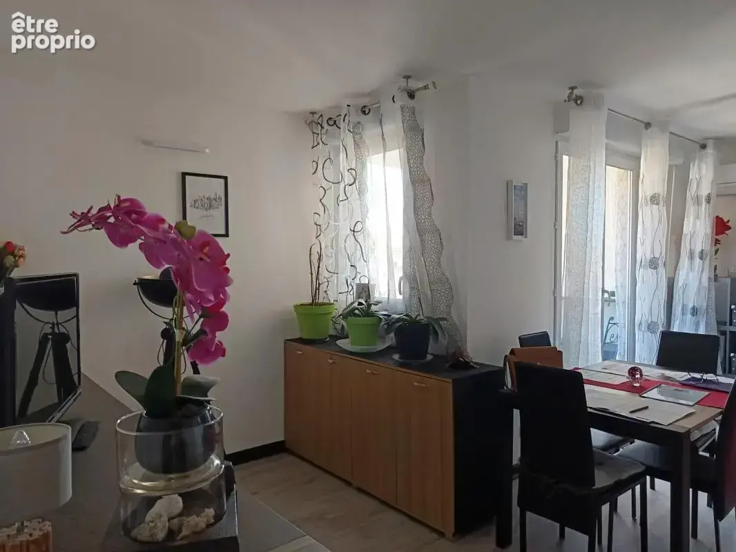 Bel appartement lumineux tout confort avec balcon et garage - photo 5