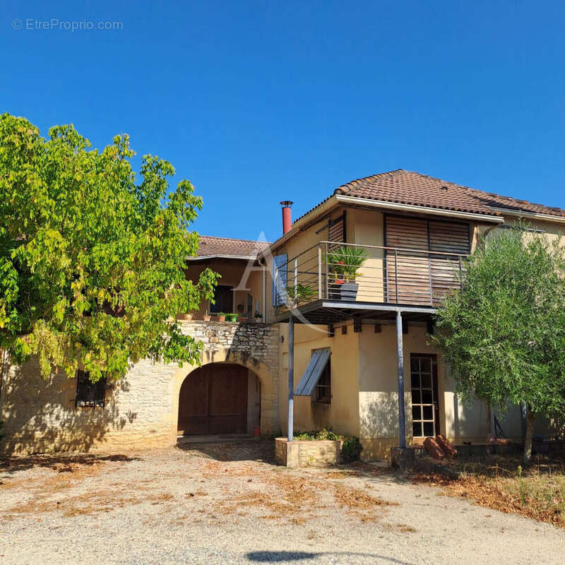 Maison à PRAYSSAC