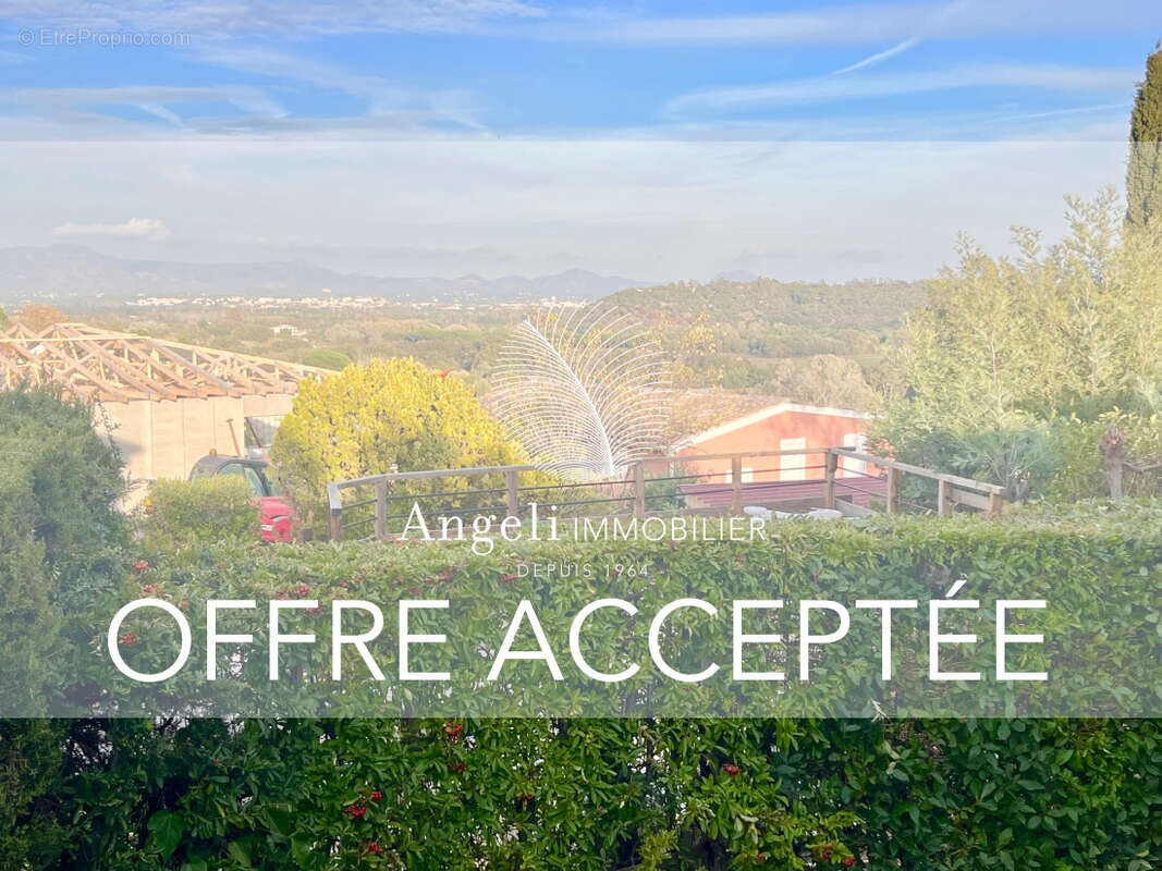 Maison à ROQUEBRUNE-SUR-ARGENS