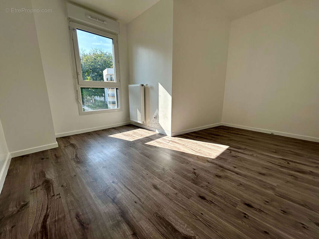 Appartement Poissy 4 pièce(s) 80.40 m2 - photo 10
