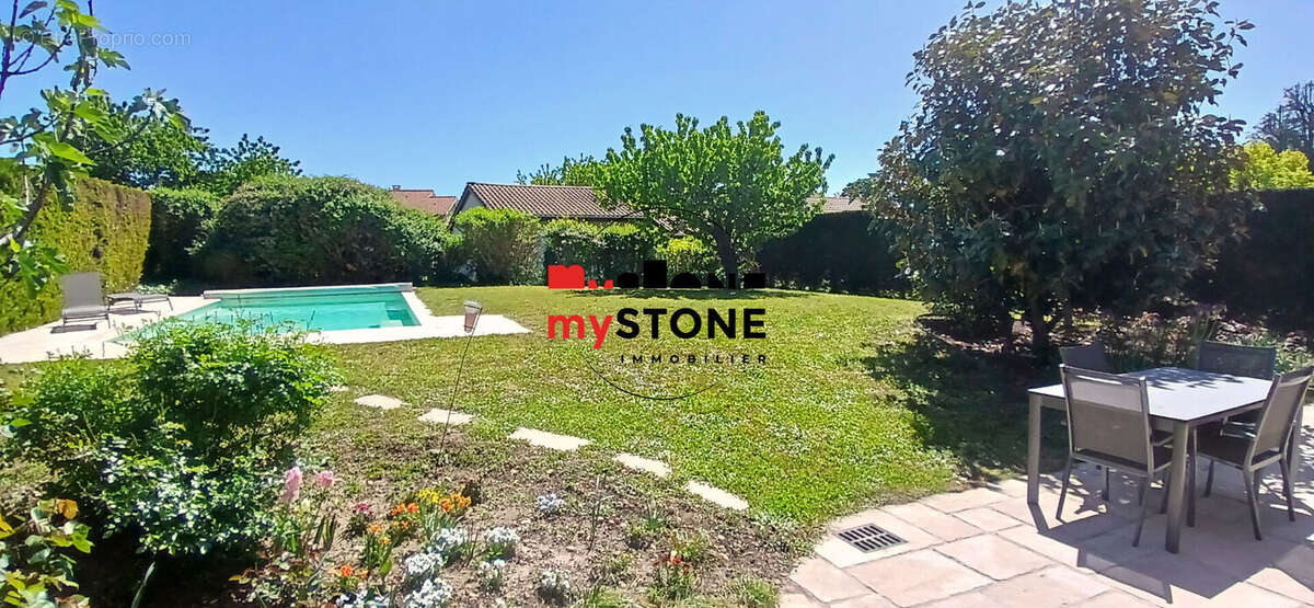 TREVOUX - Villa 164 m² 5 chambres avec piscine sur un terrain de 854 m² - photo 15