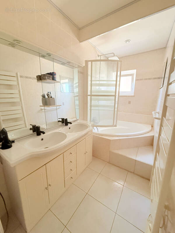 Appartement à HETTANGE-GRANDE